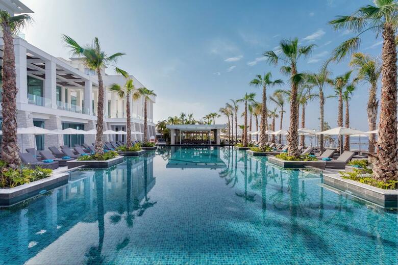 Hotel Amavi