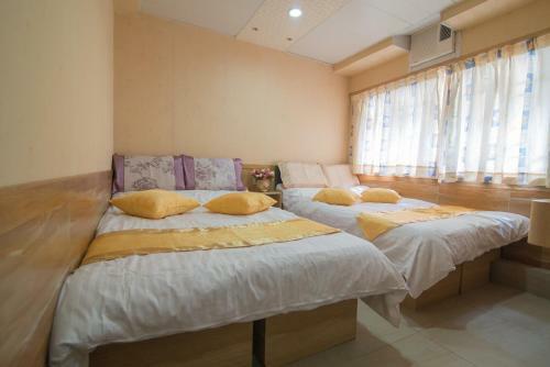 Hostal Kam Fu Guesthouse