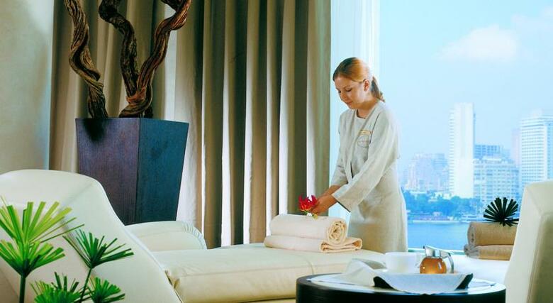 Four Seasons Hotel Cairo Nile Plaza