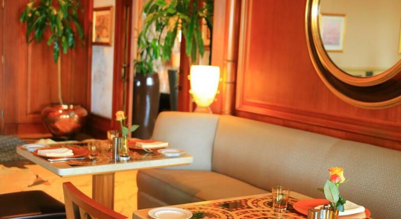 Four Seasons Hotel Cairo Nile Plaza