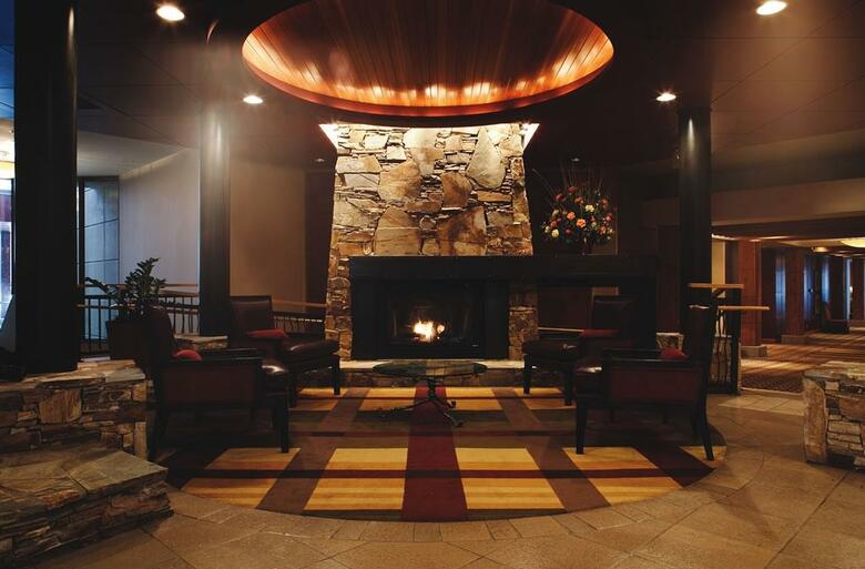 Hotel Hilton Whistler Resort And Spa
