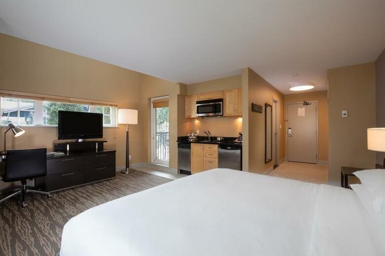 Hotel Hilton Whistler Resort And Spa