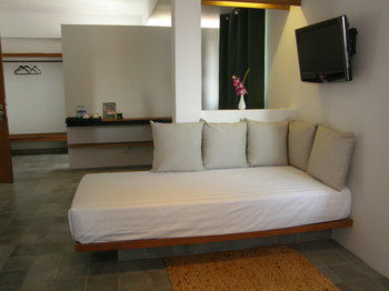 Bed & Breakfast The Purple Mangosteen