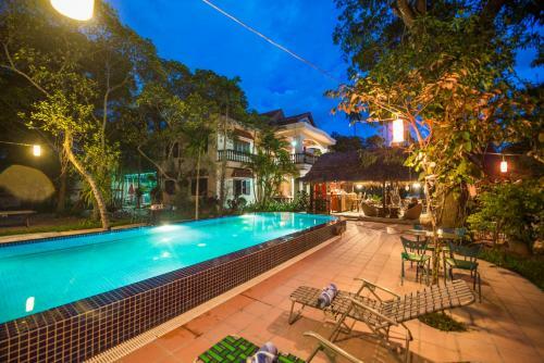 Hostal Bloom Garden Guesthouse