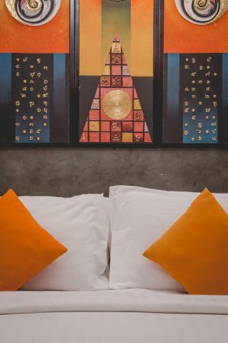 Mulberry Boutique Hotel