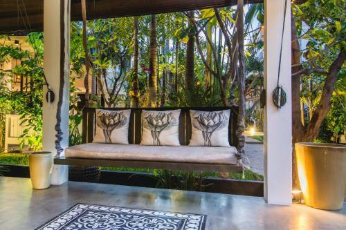 Mulberry Boutique Hotel