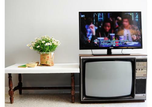 Live In Athens, Psyrri Central Apartments
