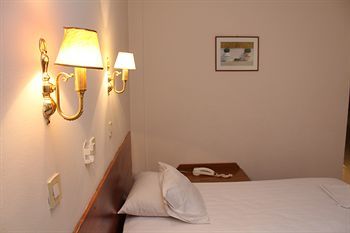 Nefeli Hotel