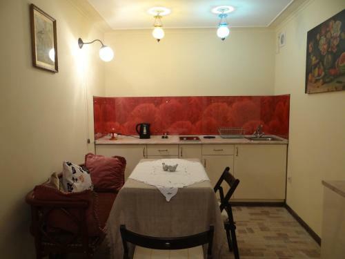 Art Apartments