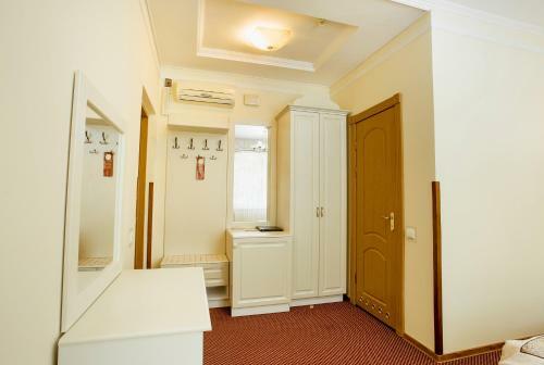 Hotel Natalia 18