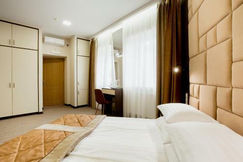 Hotel Natalia 18