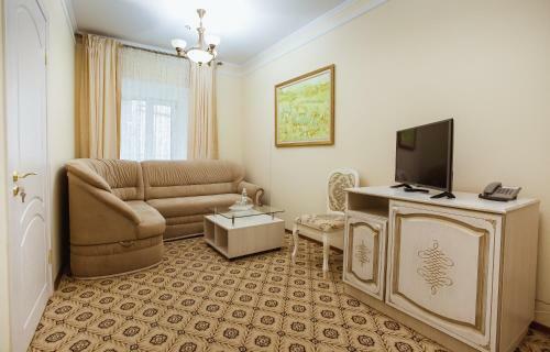 Hotel Natalia 18