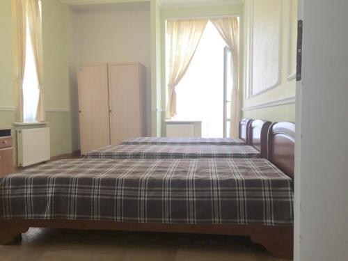 Deluxe Hostel Under The Roof