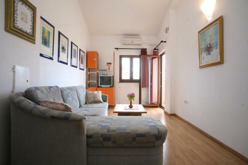 Apartments Neda