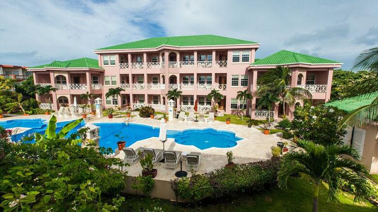Hotel Grand Colony Island Villas