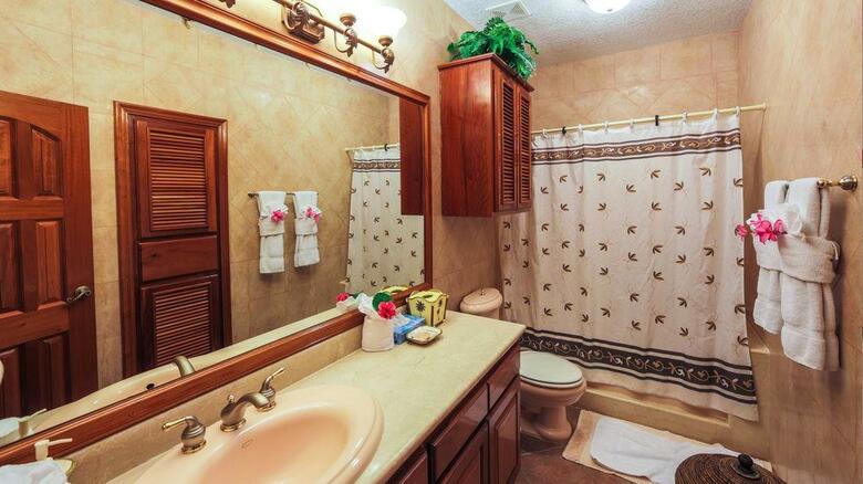 Hotel Grand Colony Island Villas