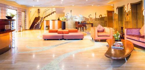 Luthan Hotel And Spa - A Women Only Hotel