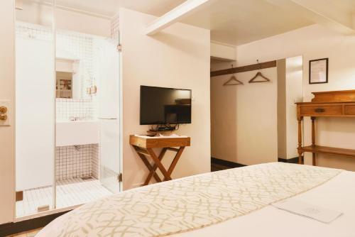 Hotel Abode Bombay