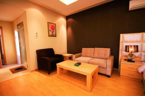 Apartamento Meraa Suites