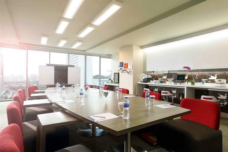 Hotel Novotel Jakarta Gajah Mada