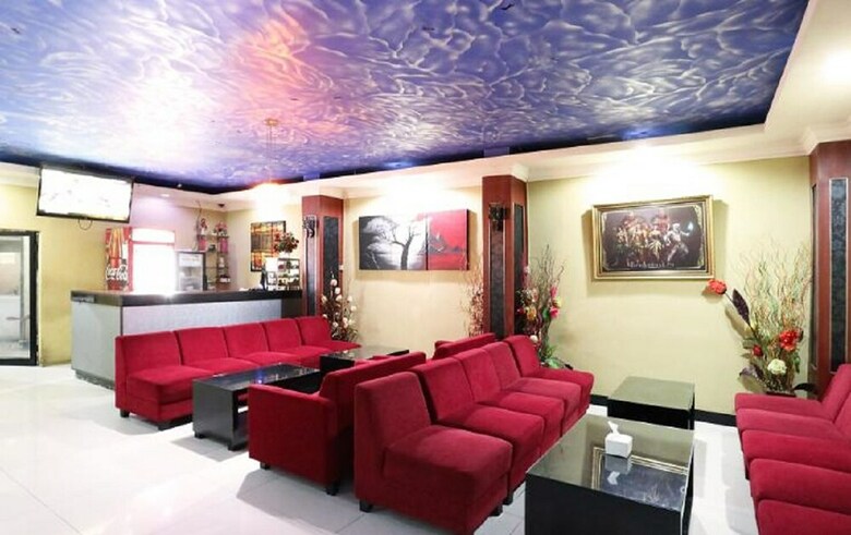 Hollywood Hotel