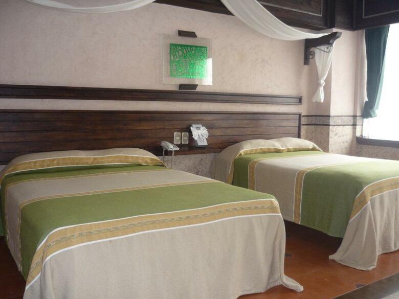 Hotel El Tarasco