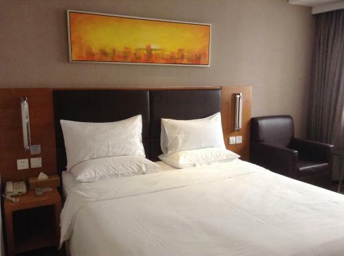 Posada Ji Hotel Shenzhen Huaqiang Bei