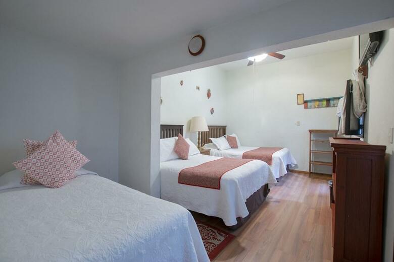 Hotel Santa Ana