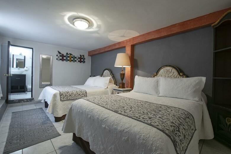 Hotel Santa Ana