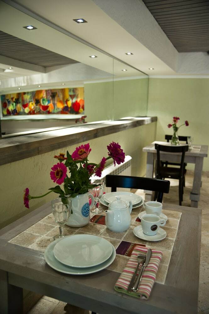 No12 Boutique Hotel