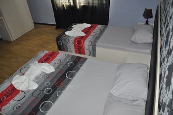 Crystal Palace Hotel
