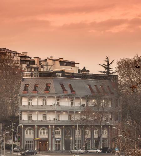 River Side Hotel