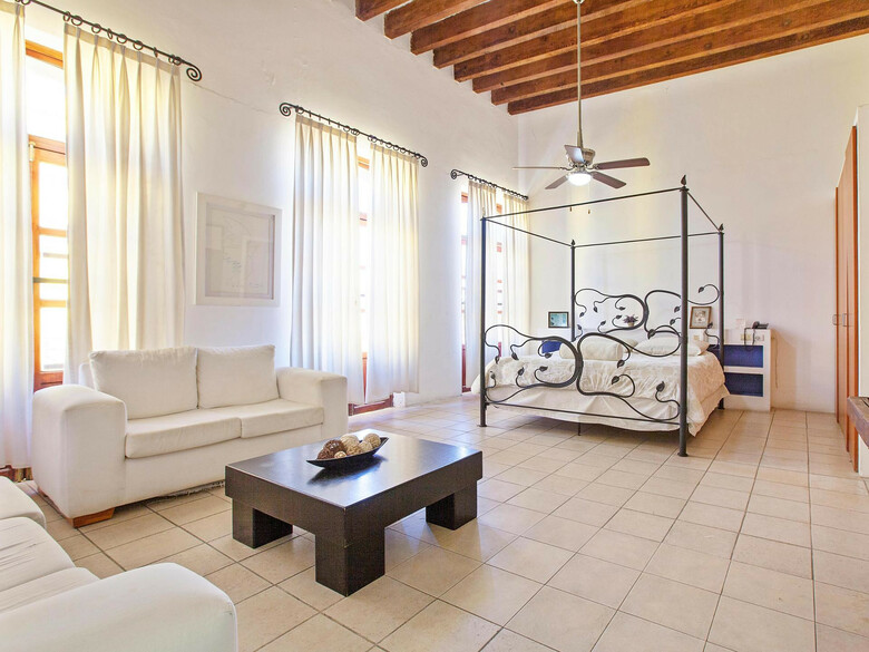 The Melville Boutique Hotel