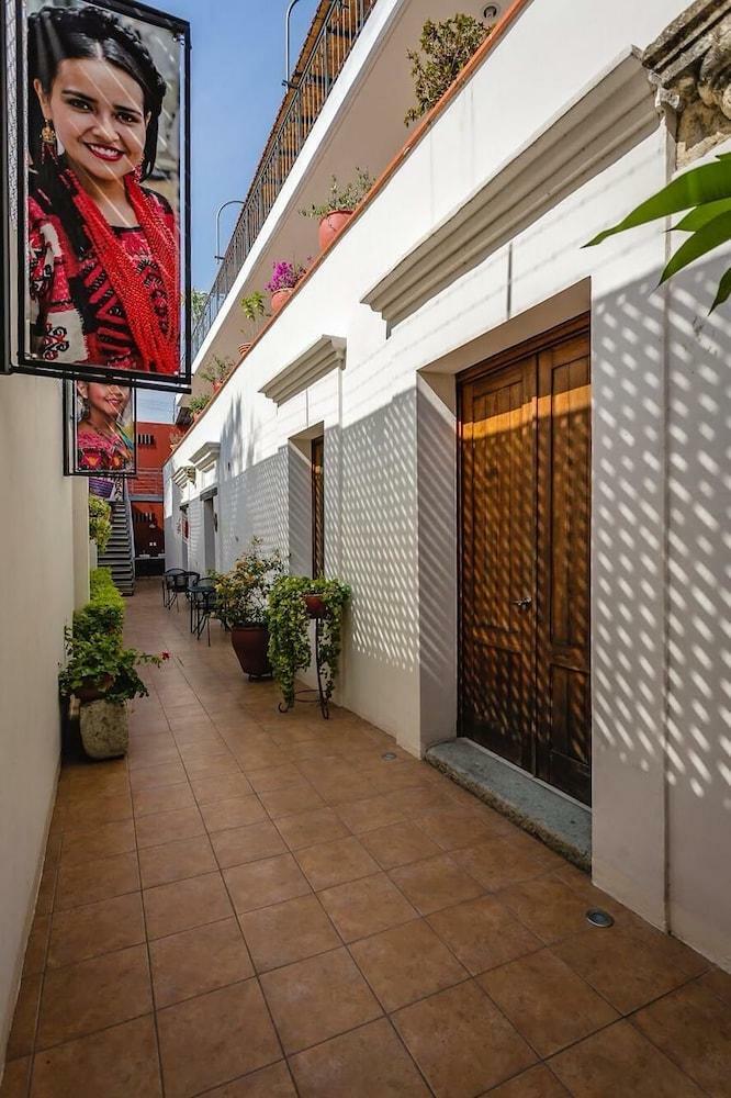 La Leyenda Hostel