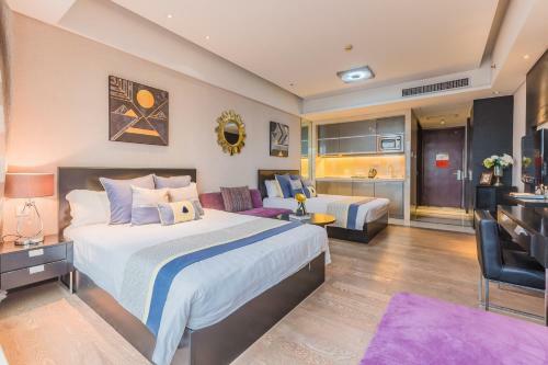 Binjiang Seven Service Apartment