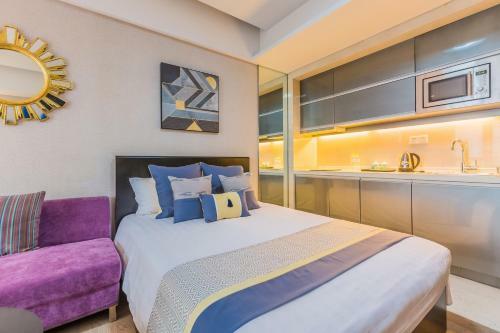 Binjiang Seven Service Apartment