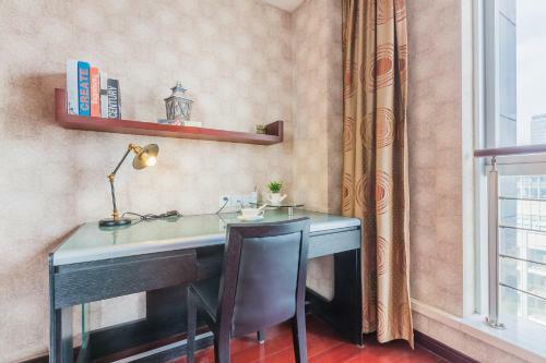 Binjiang Seven Service Apartment