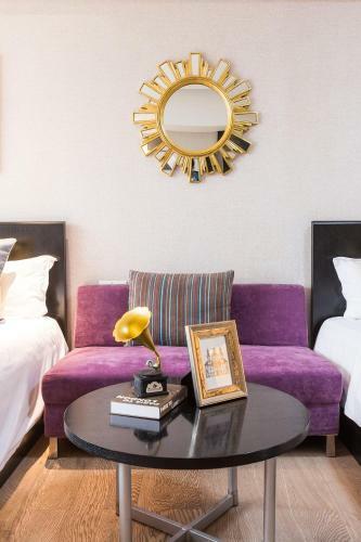 Binjiang Seven Service Apartment