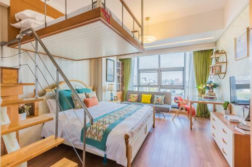 Aparthotel Westlake 7 Service Apartment