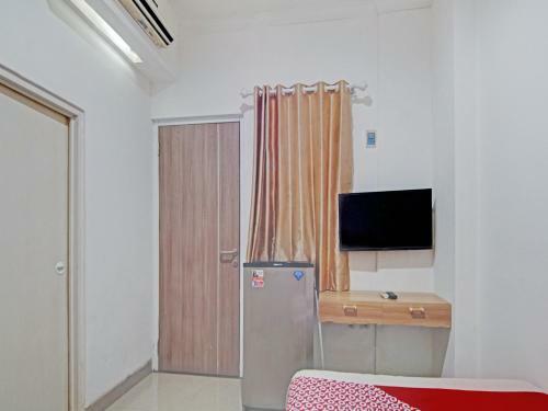 Hotel Oyo 90432 Family Residence