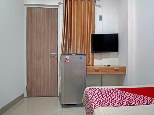 Hotel Oyo 90432 Family Residence