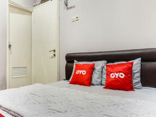 Hotel Vaccinated Staff - Oyo 90277 Kmk Residence