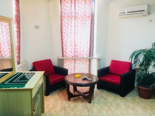 Al Amera Hotel Apartment