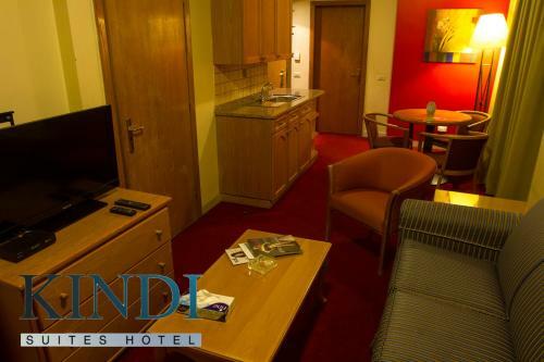 Kindi Hotel And Suites