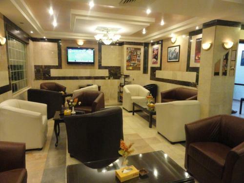 Golden Palace Hotel Apartments