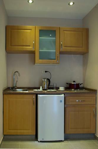 Hotel Celino Suites