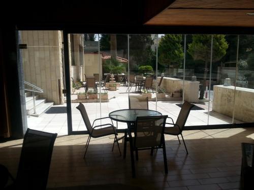 Clermont Hotel Suites