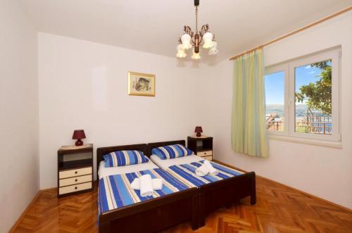 Apartments By The Sea Trogir - 14242