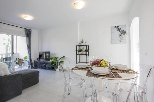 Fantastic 2-bed Apartment Close To The Sandy Beach