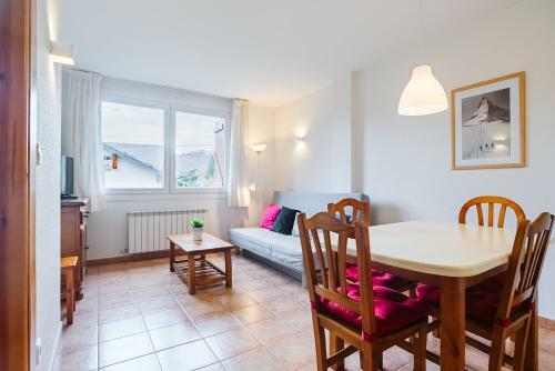 Apartamento Arriel - Formigal, 8 Pax Y Jard�n